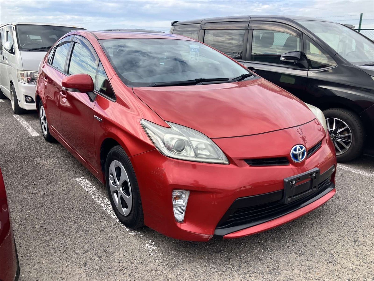 2013 Toyota PRIUS thumbnail
