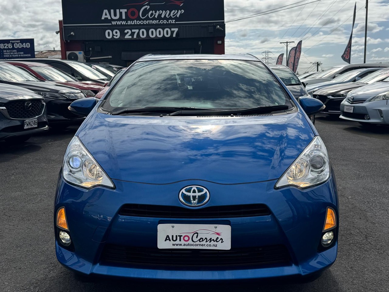2013 Toyota Aqua thumbnail