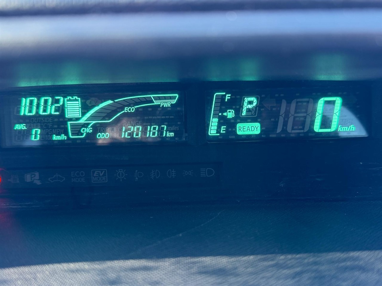 2013 Toyota Aqua thumbnail