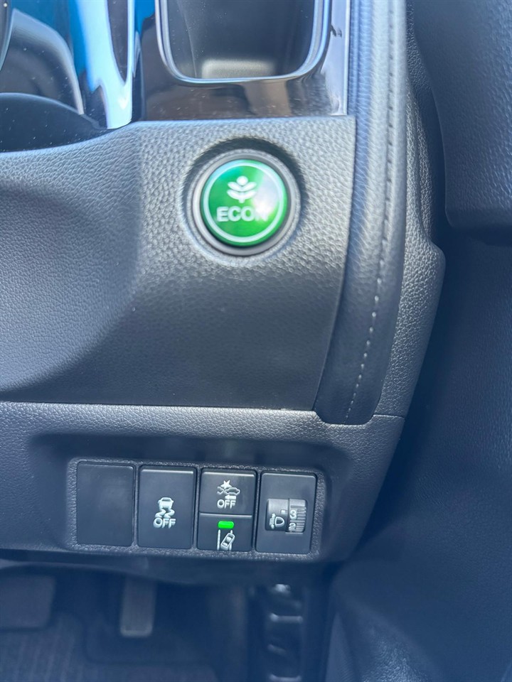 2020 Honda Shuttle thumbnail