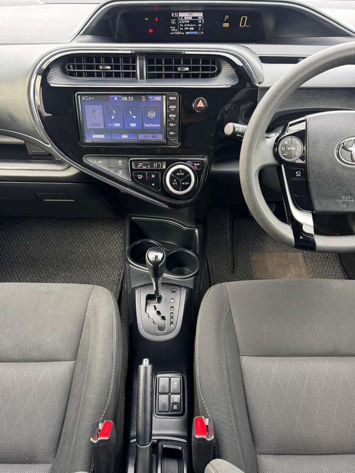 2020 Toyota Aqua thumbnail