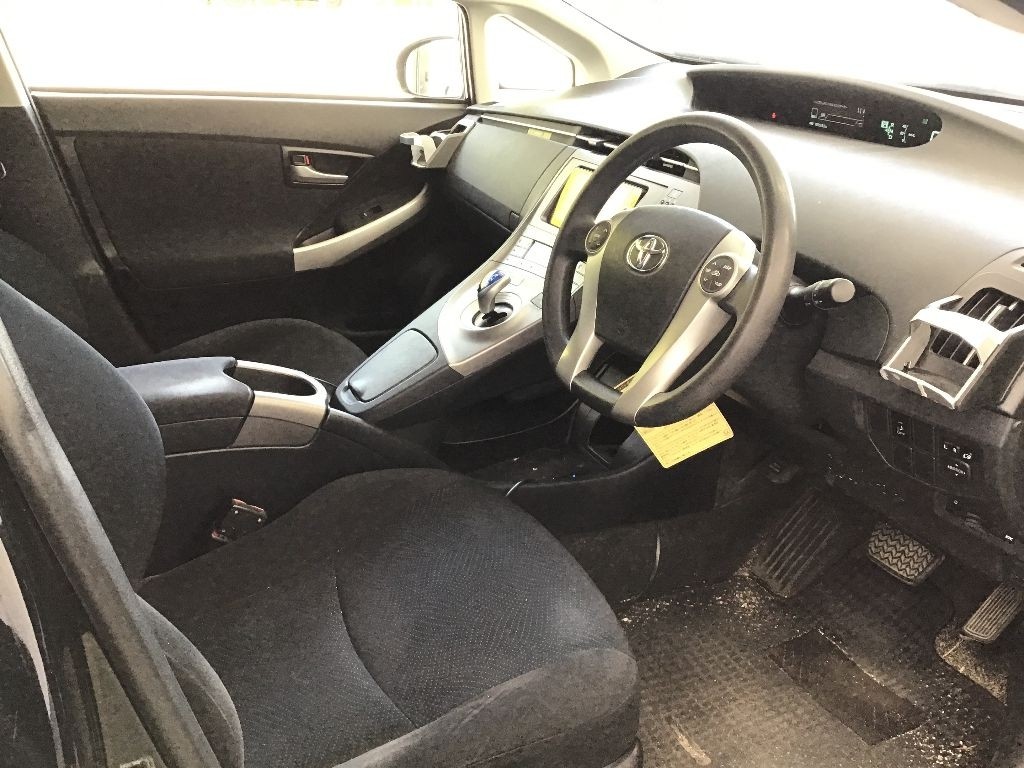 2013 Toyota PRIUS thumbnail
