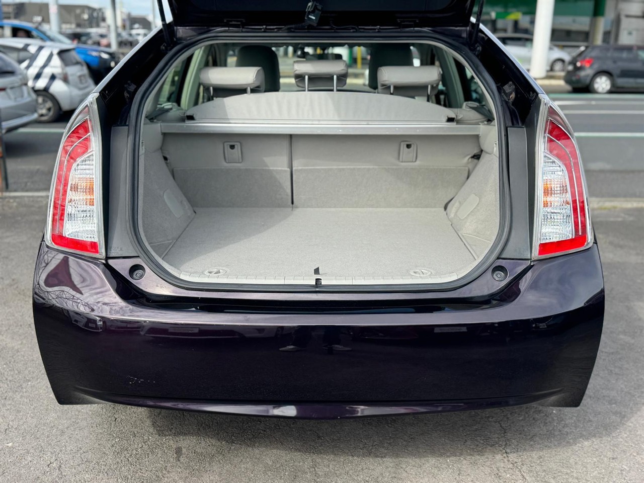 2013 Toyota PRIUS thumbnail