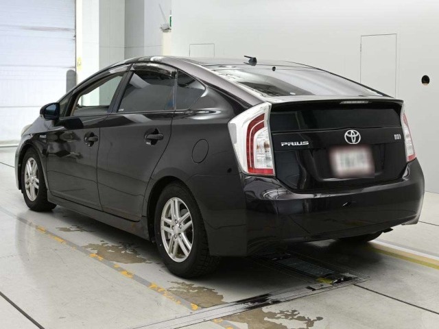 2013 Toyota PRIUS thumbnail