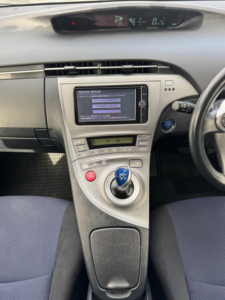 2013 Toyota PRIUS thumbnail