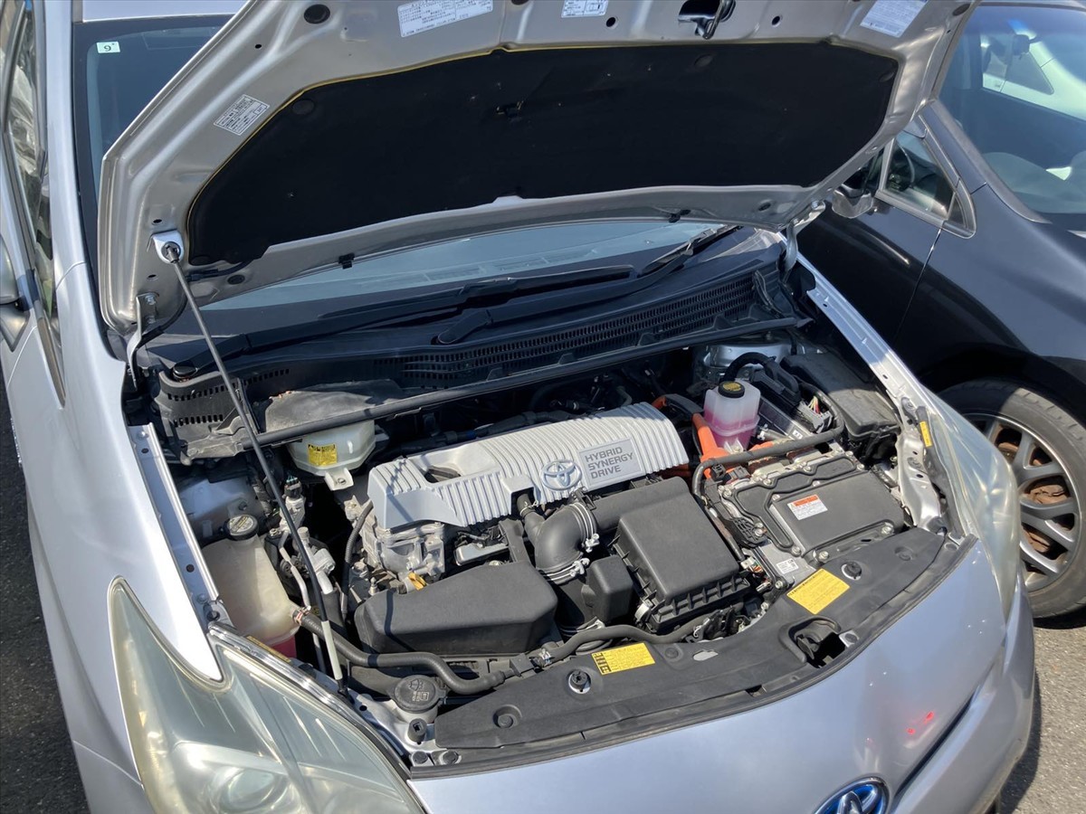 2013 Toyota PRIUS thumbnail