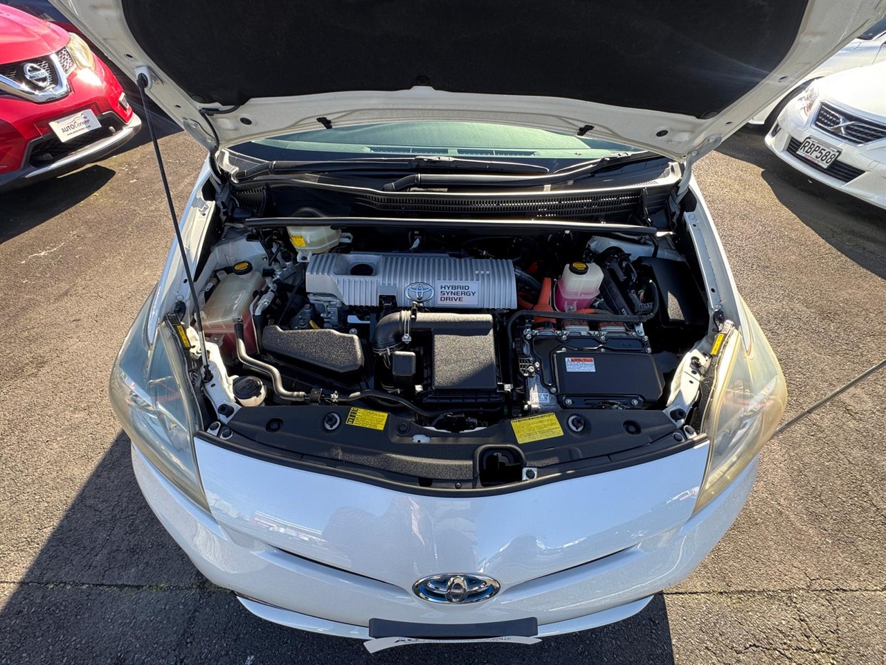 2013 Toyota PRIUS thumbnail
