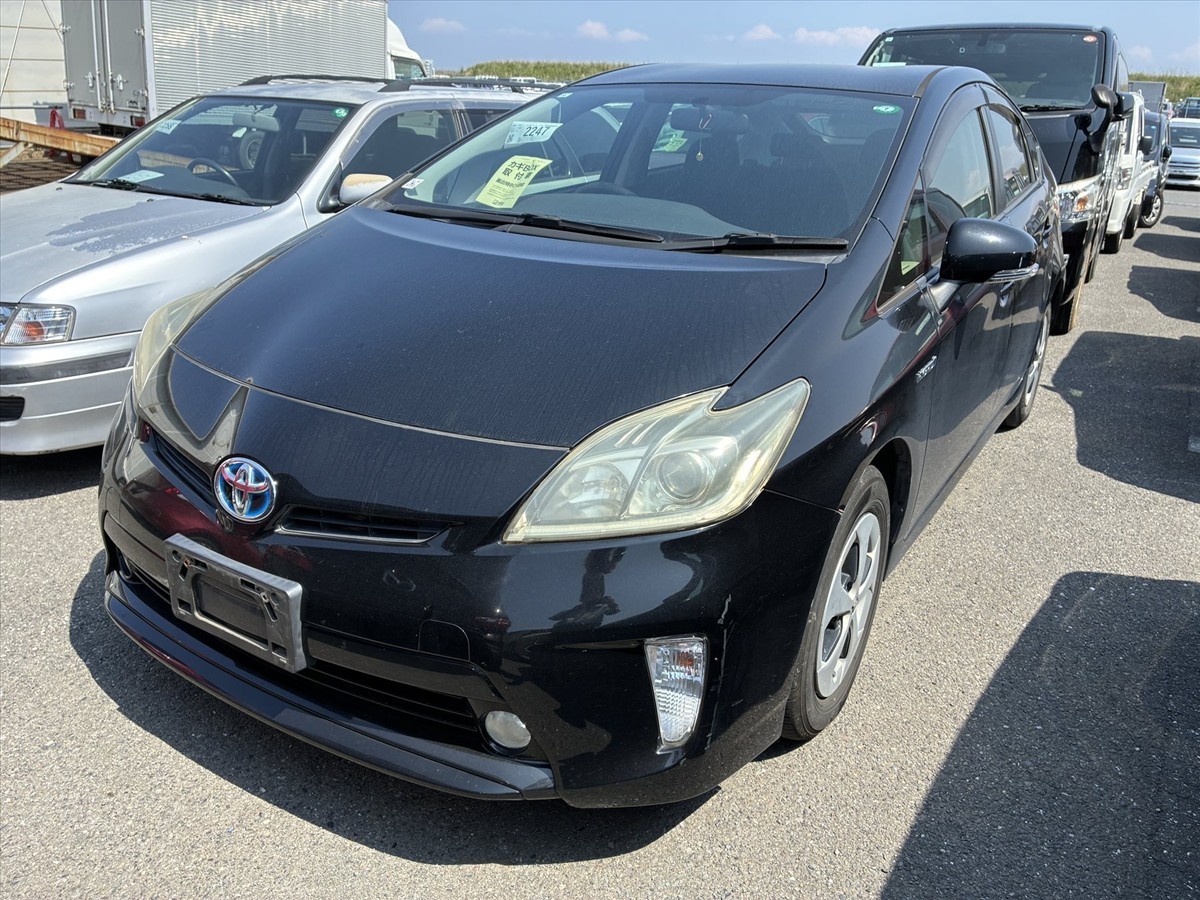 2013 Toyota PRIUS thumbnail