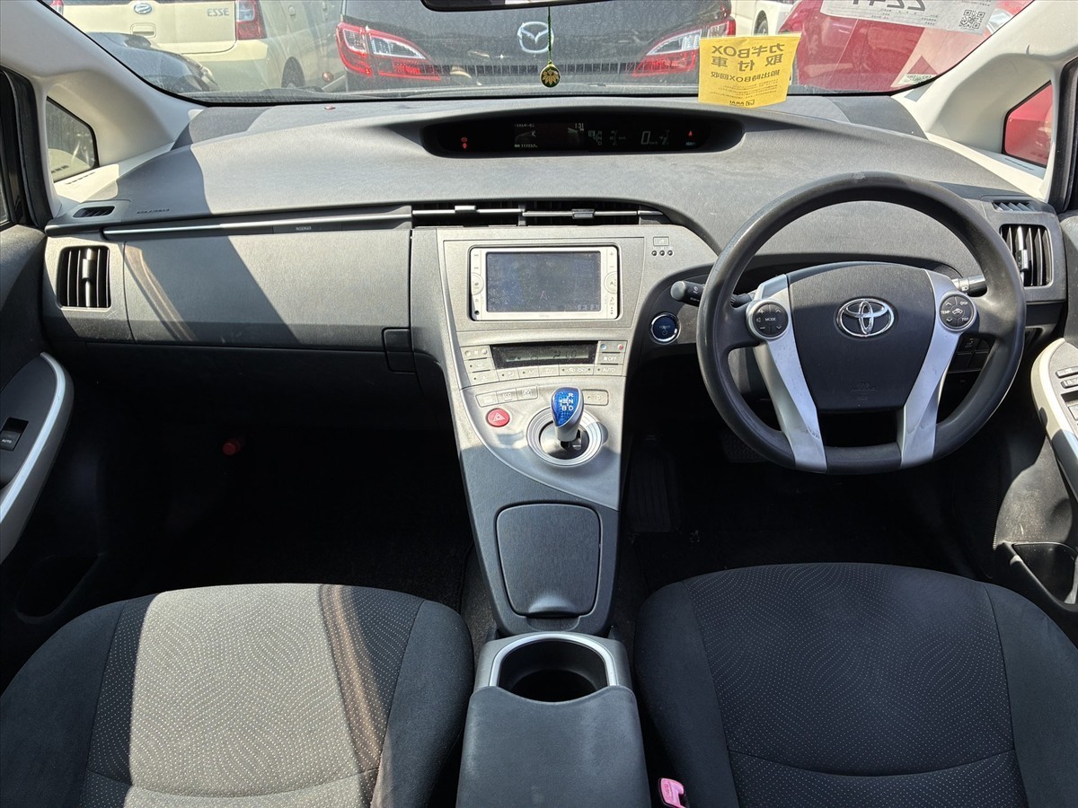 2013 Toyota PRIUS thumbnail