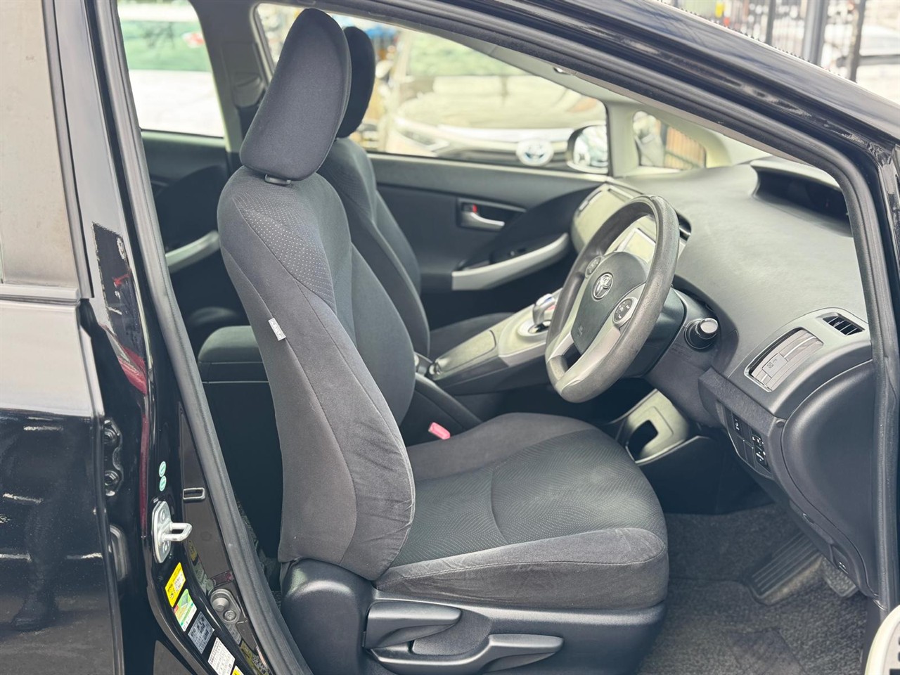 2013 Toyota PRIUS thumbnail