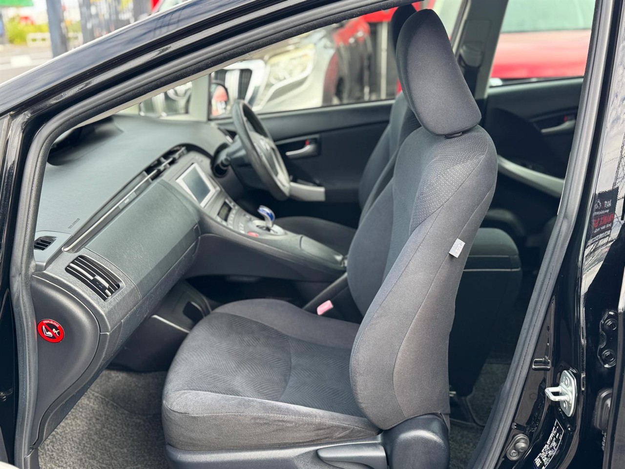 2013 Toyota PRIUS thumbnail