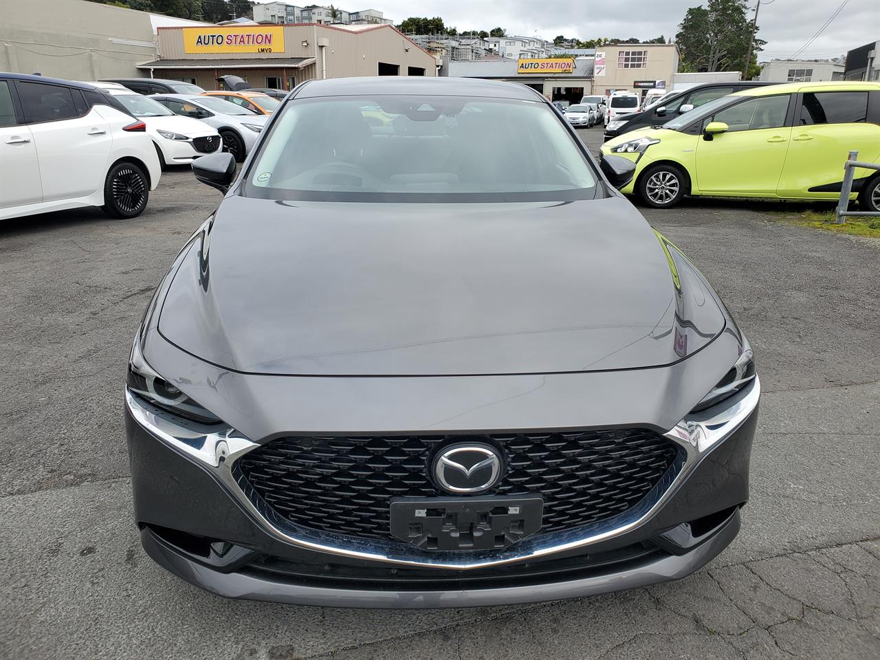 2019 Mazda 3 thumbnail