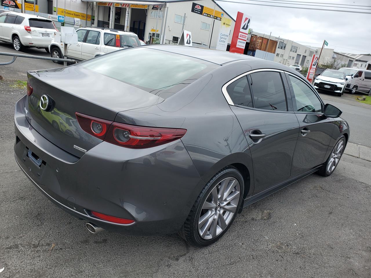 2019 Mazda 3 thumbnail