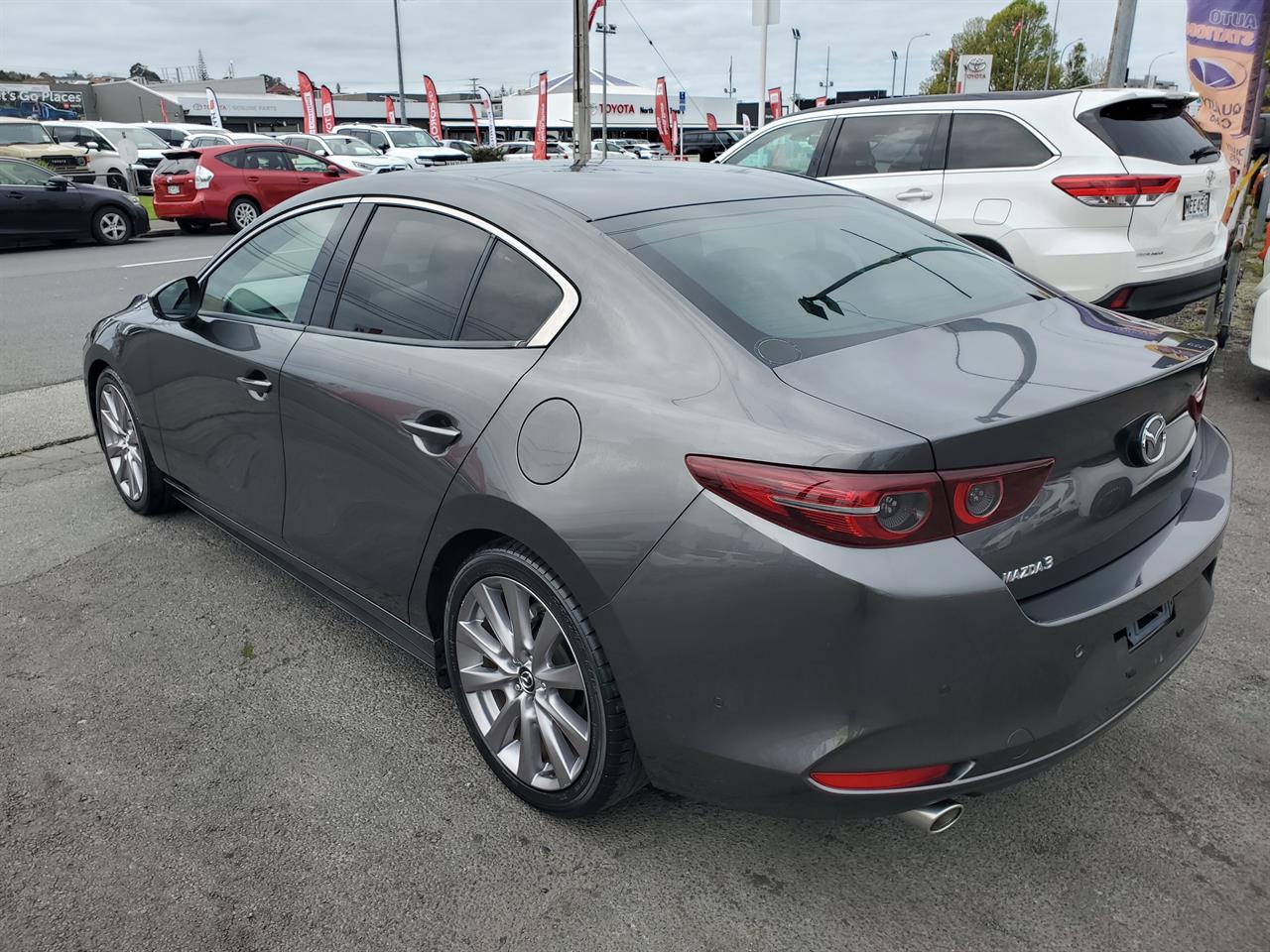 2019 Mazda 3 thumbnail