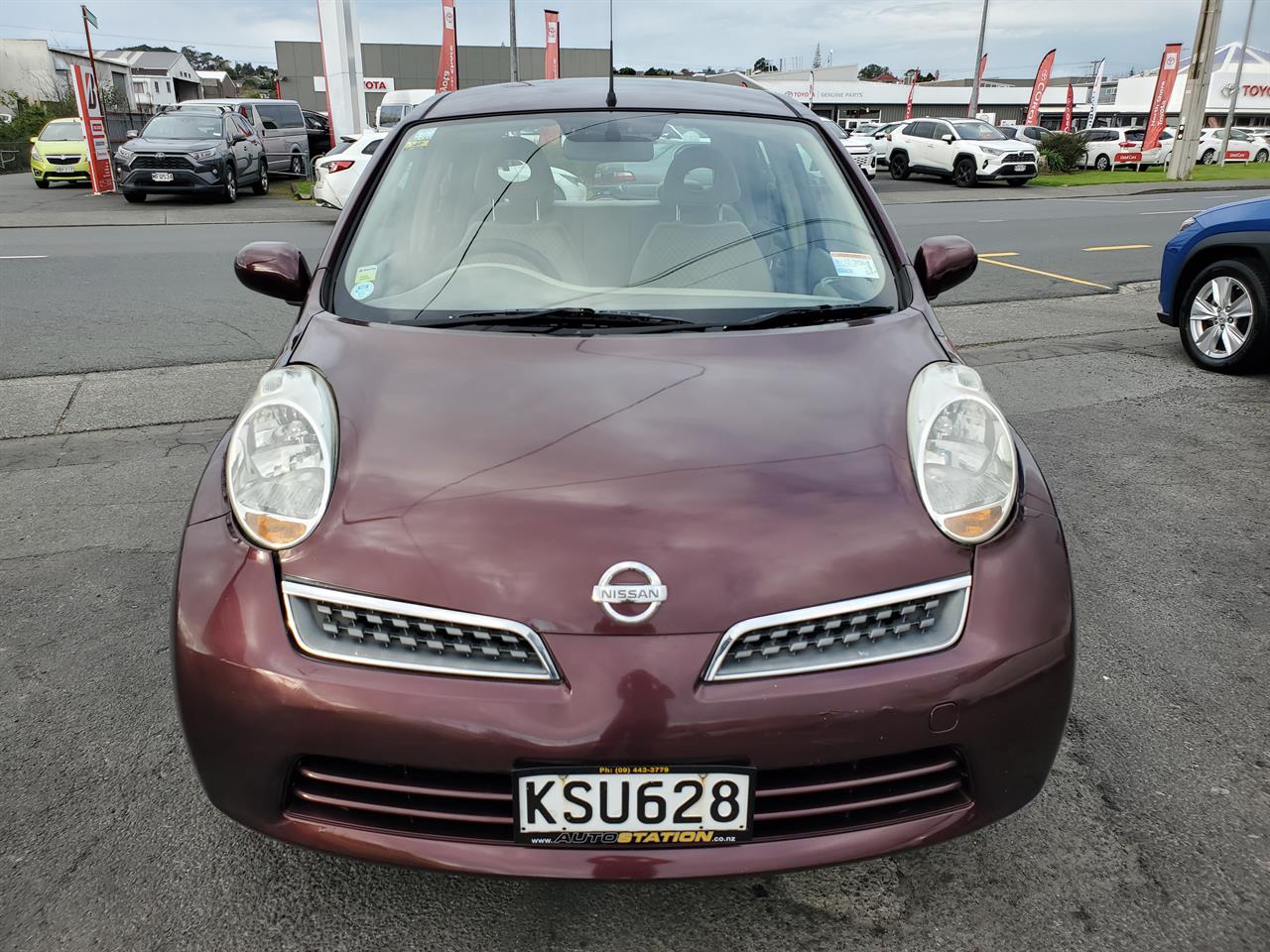 2008 Nissan March thumbnail