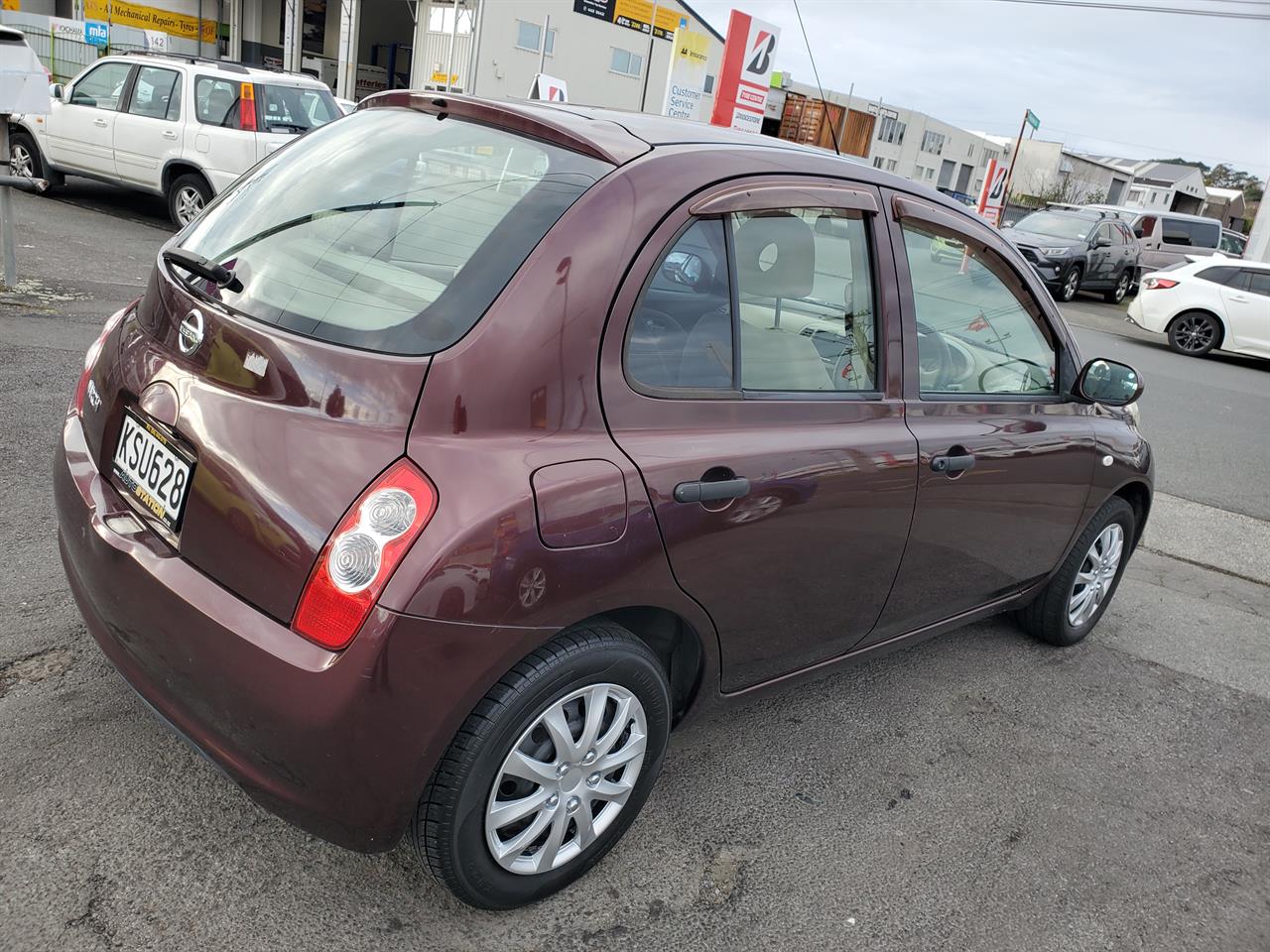2008 Nissan March thumbnail