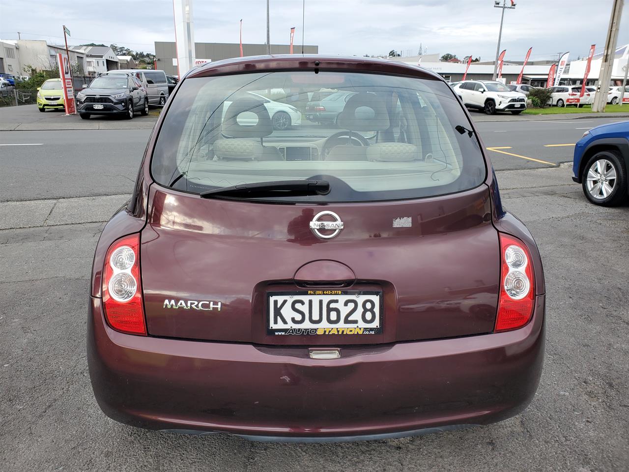 2008 Nissan March thumbnail