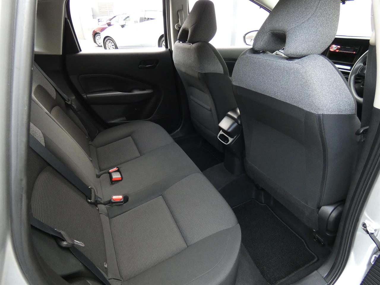 2021 Nissan NOTE thumbnail