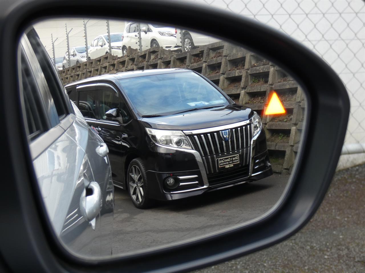 2021 Nissan NOTE thumbnail