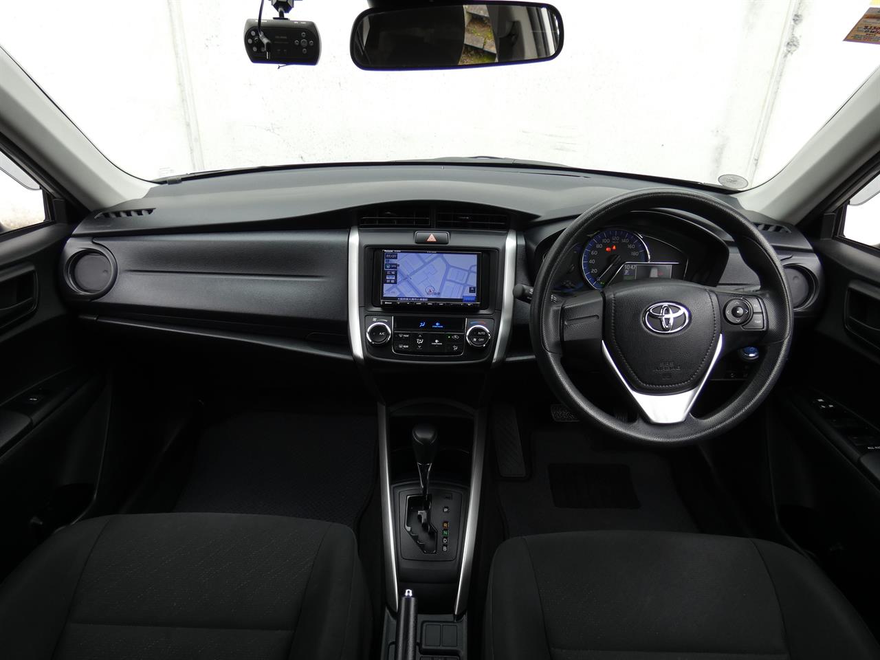 2020 Toyota COROLLA thumbnail