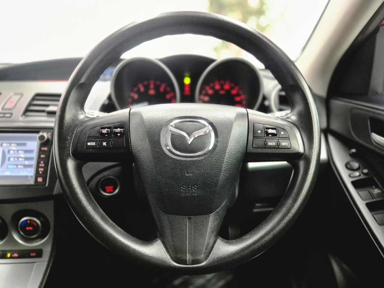 2009 Mazda Axela thumbnail