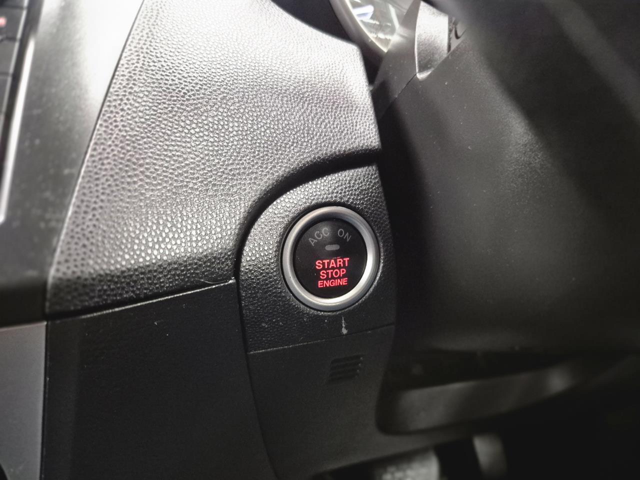 2009 Mazda Axela thumbnail