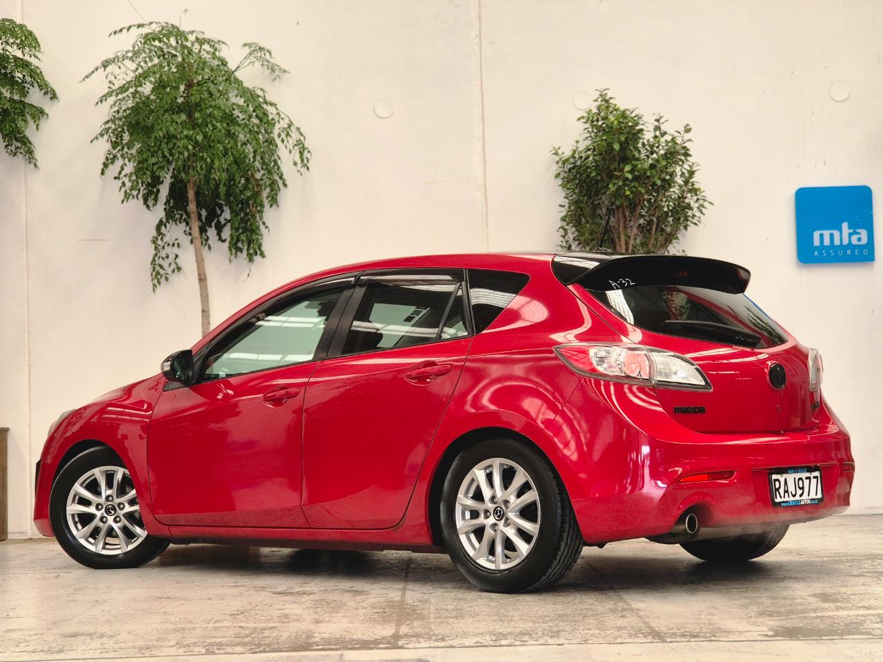 2009 Mazda Axela thumbnail