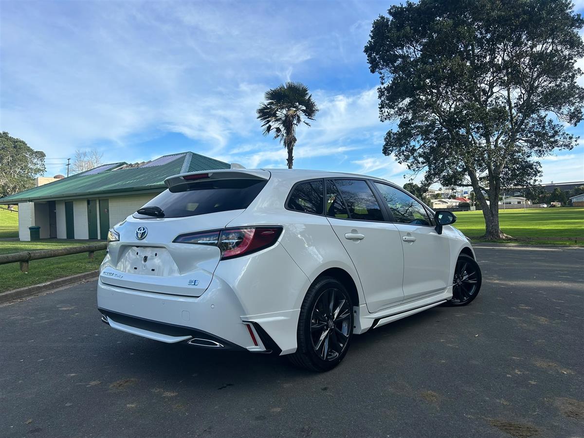 2019 Toyota Corolla thumbnail