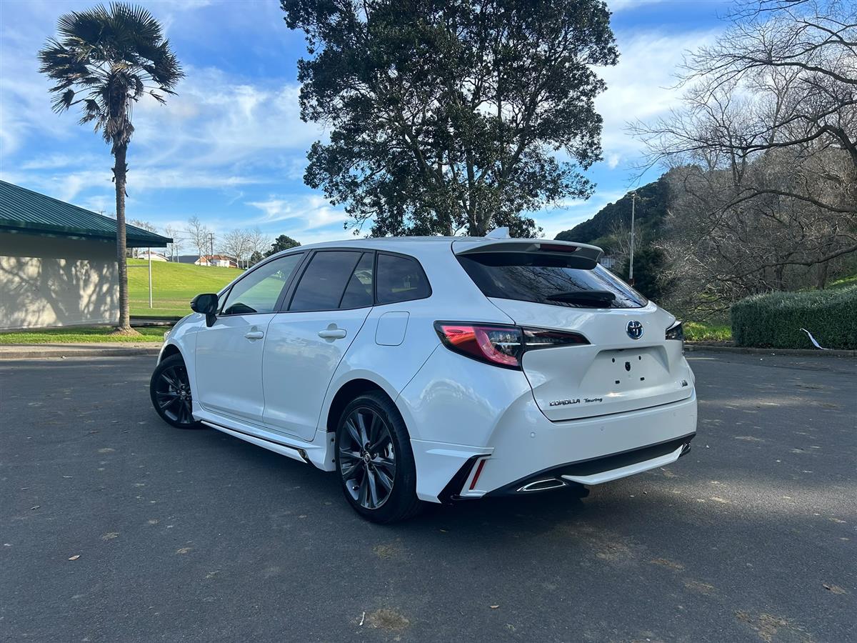 2019 Toyota Corolla thumbnail