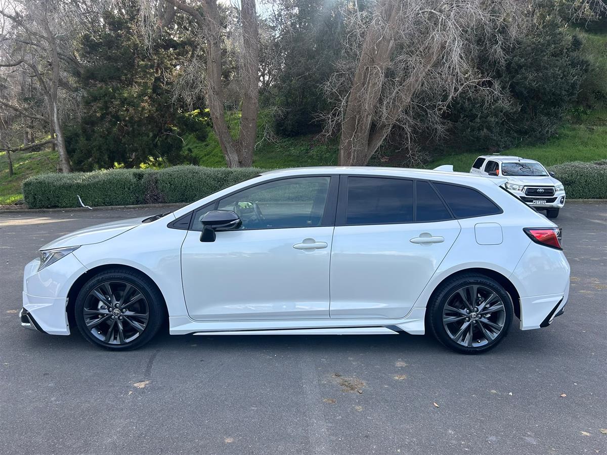 2019 Toyota Corolla thumbnail