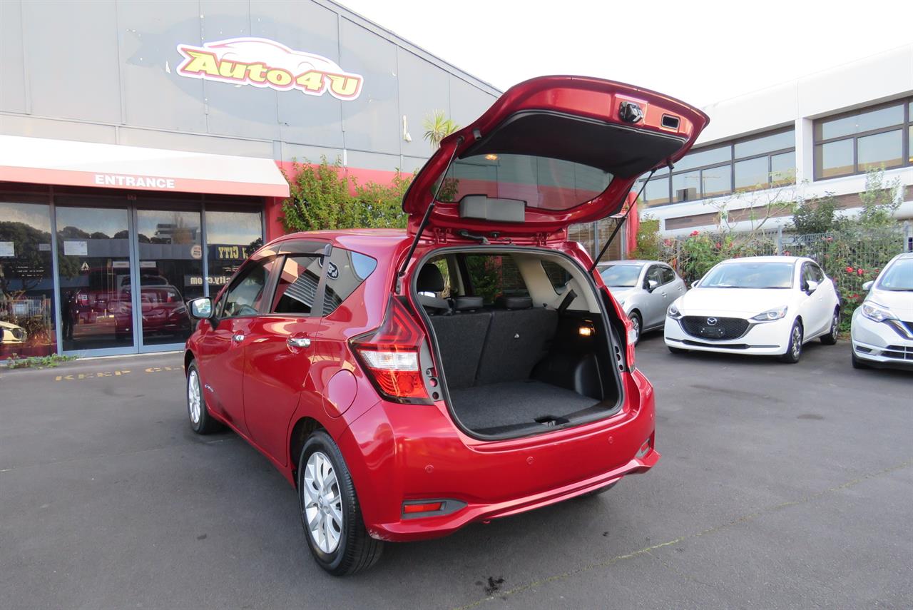 2018 Nissan Note thumbnail