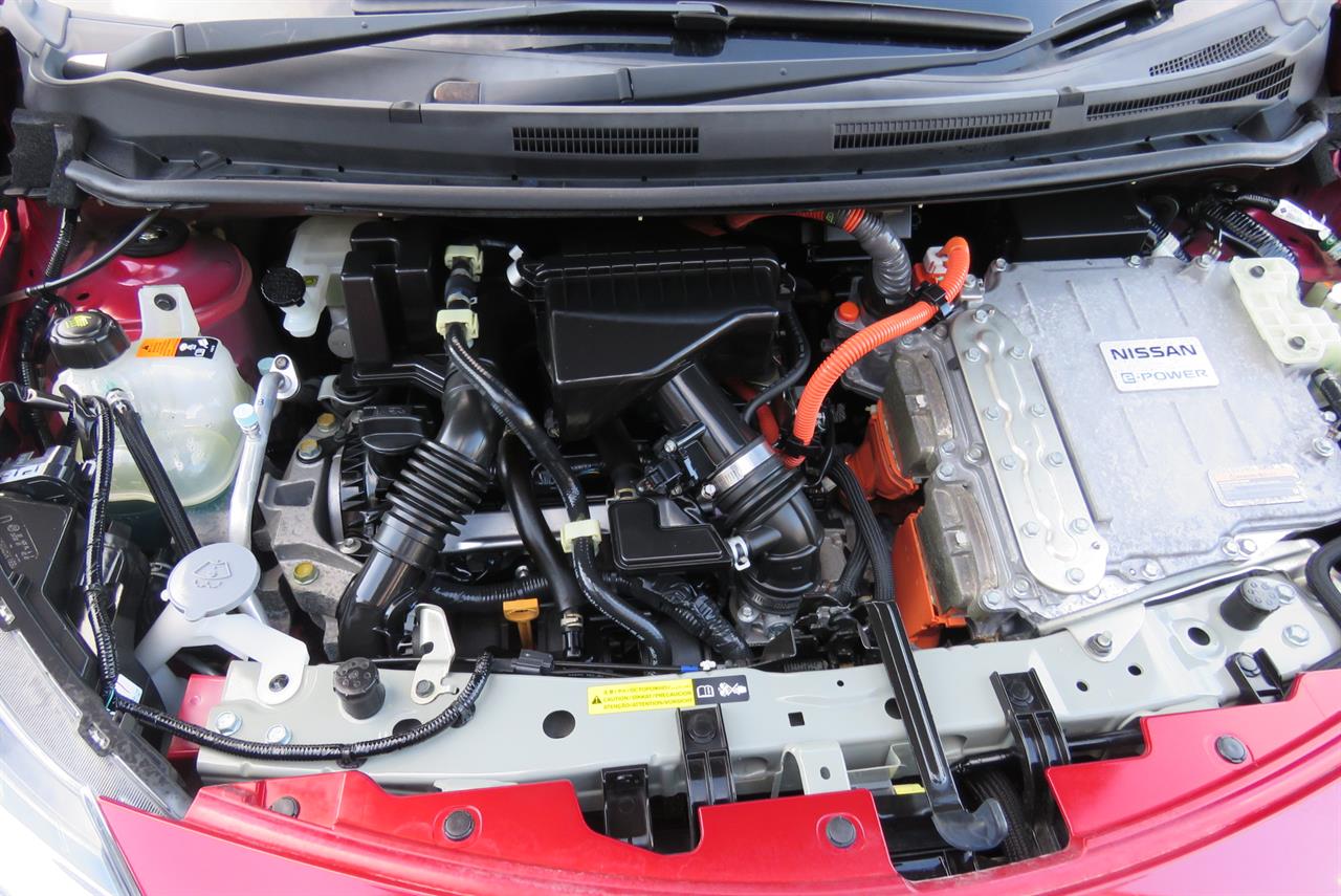 2018 Nissan Note thumbnail