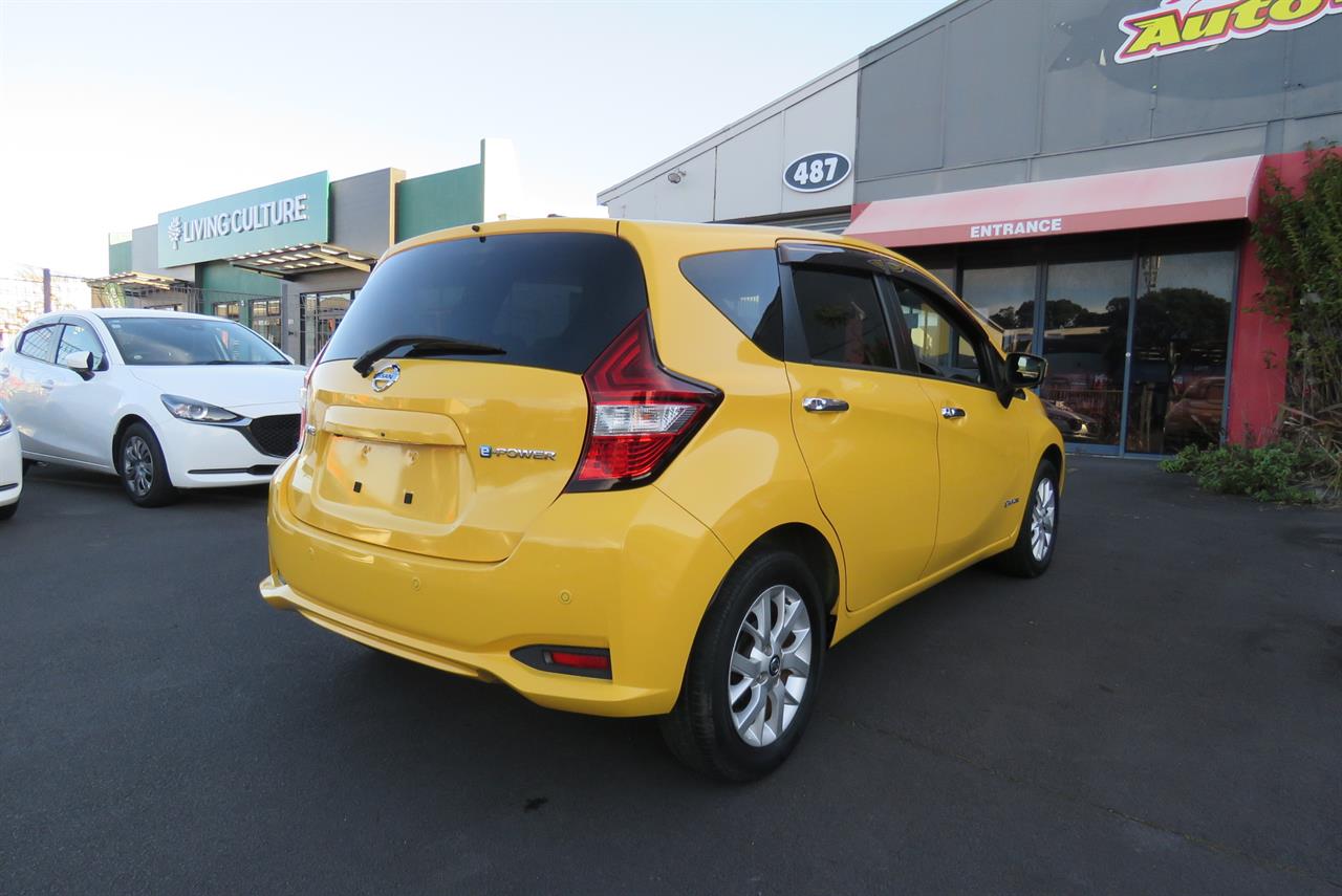 2019 Nissan Note thumbnail