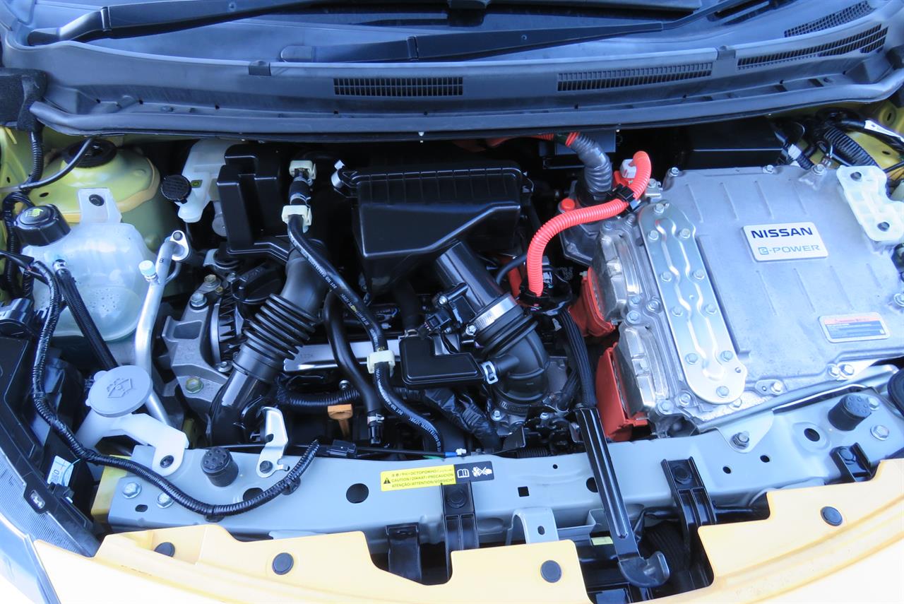 2019 Nissan Note thumbnail