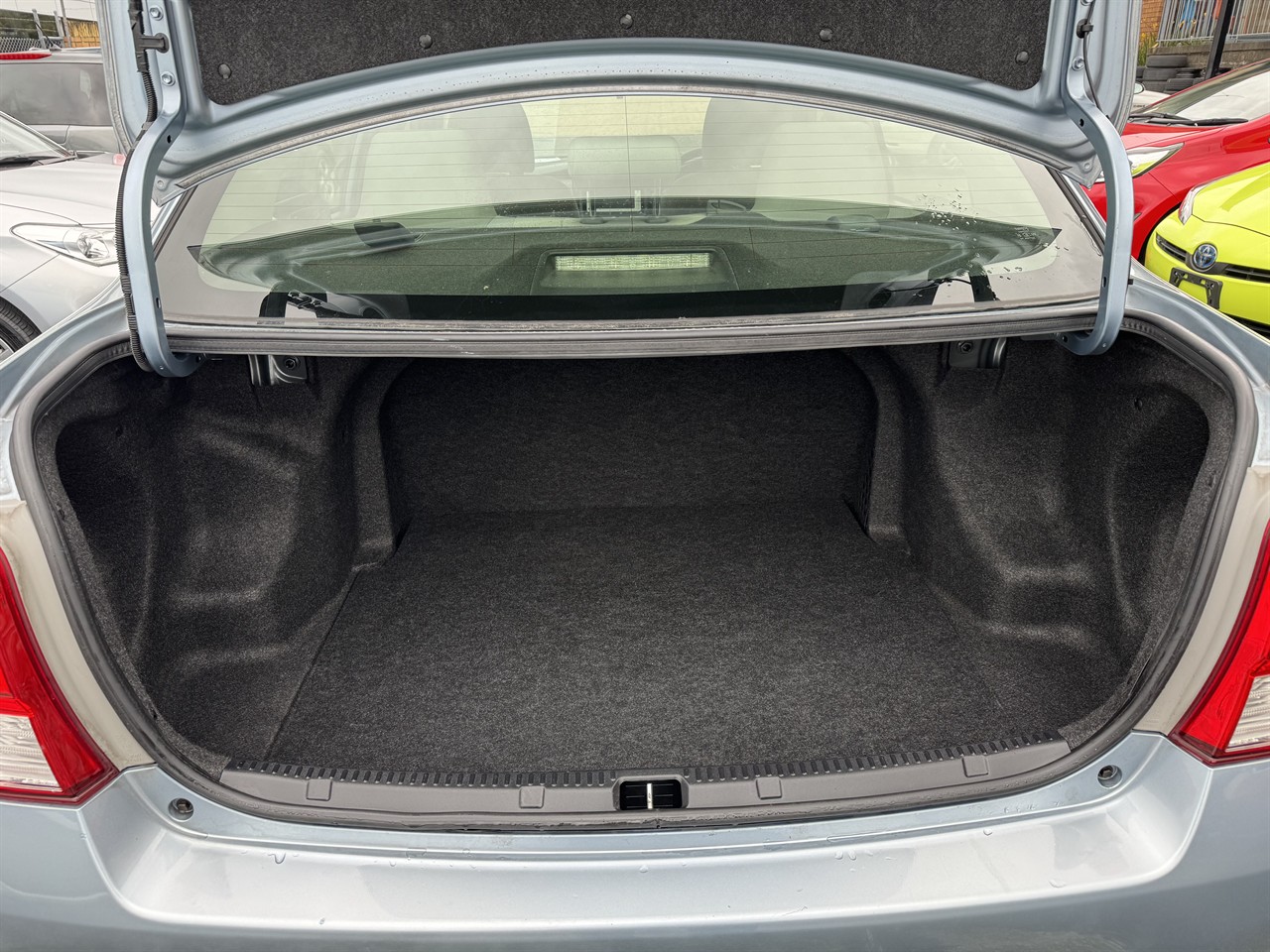 2013 Toyota Corolla thumbnail