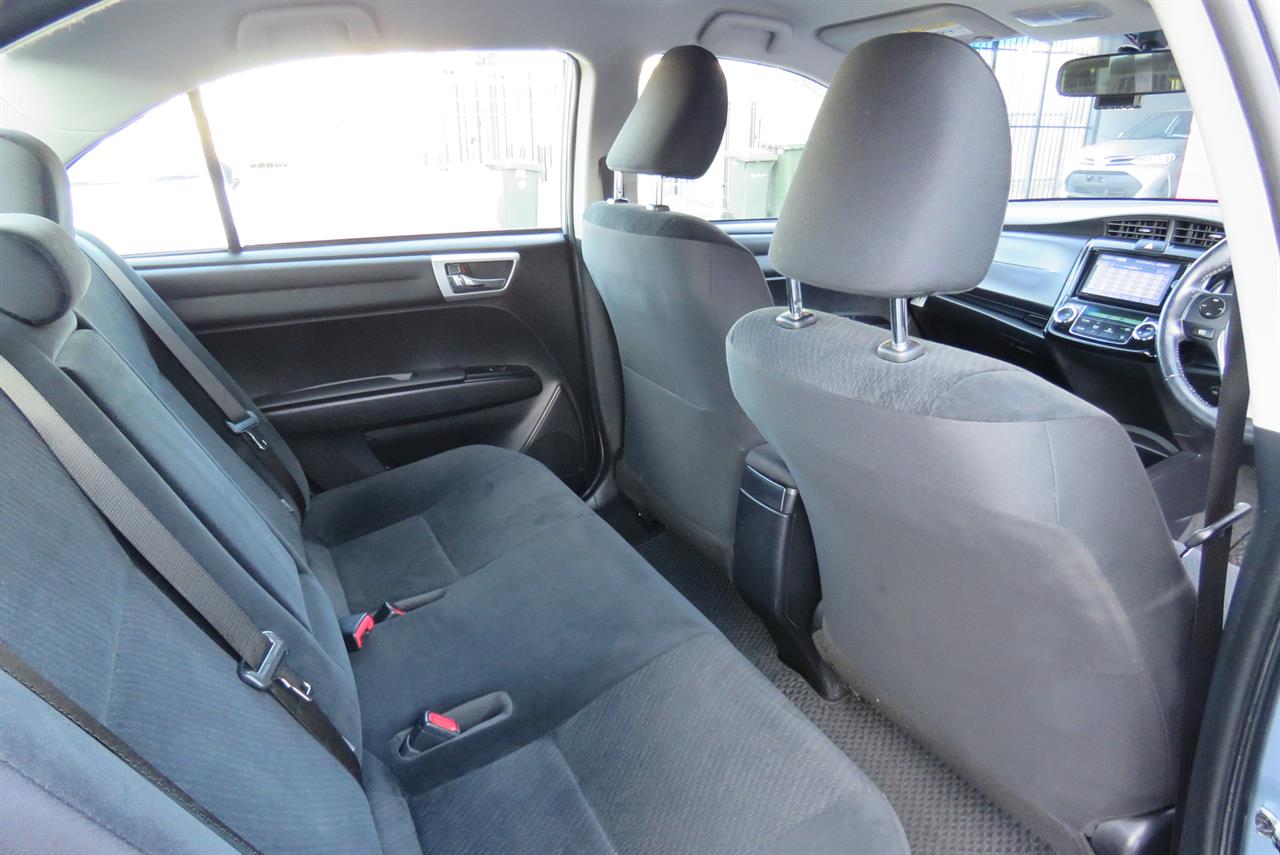 2014 Toyota Corolla thumbnail