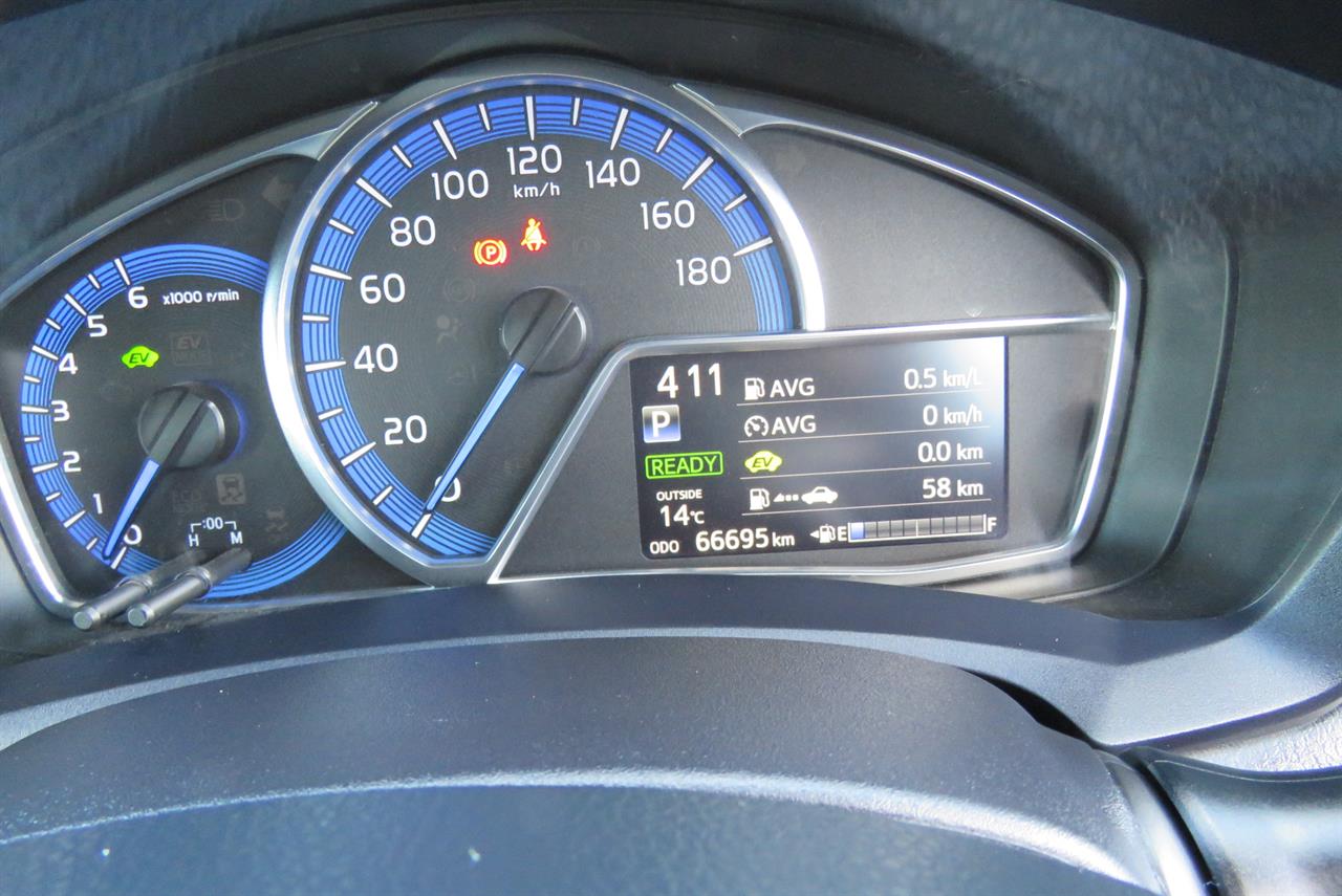 2014 Toyota Corolla thumbnail