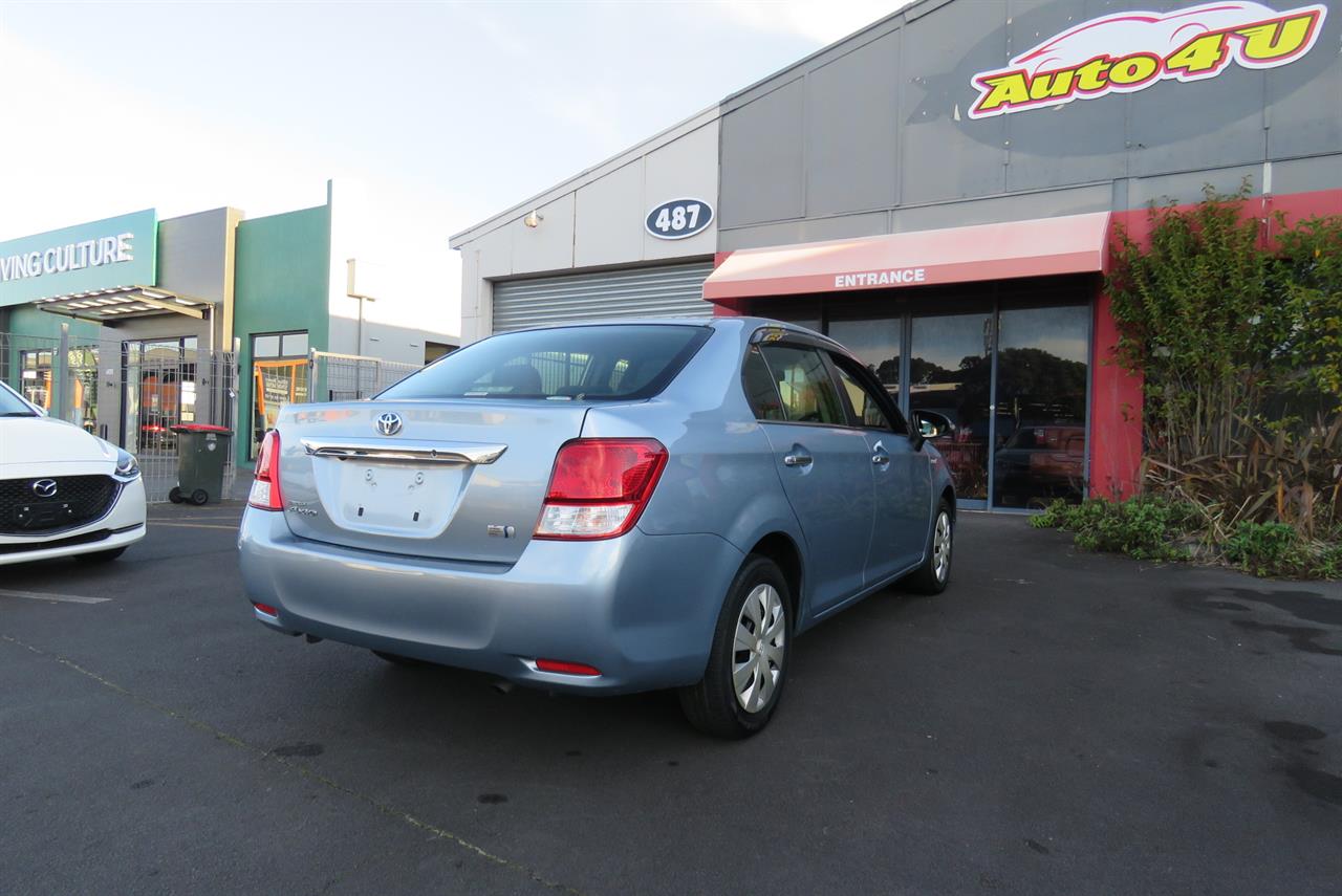 2014 Toyota Corolla thumbnail