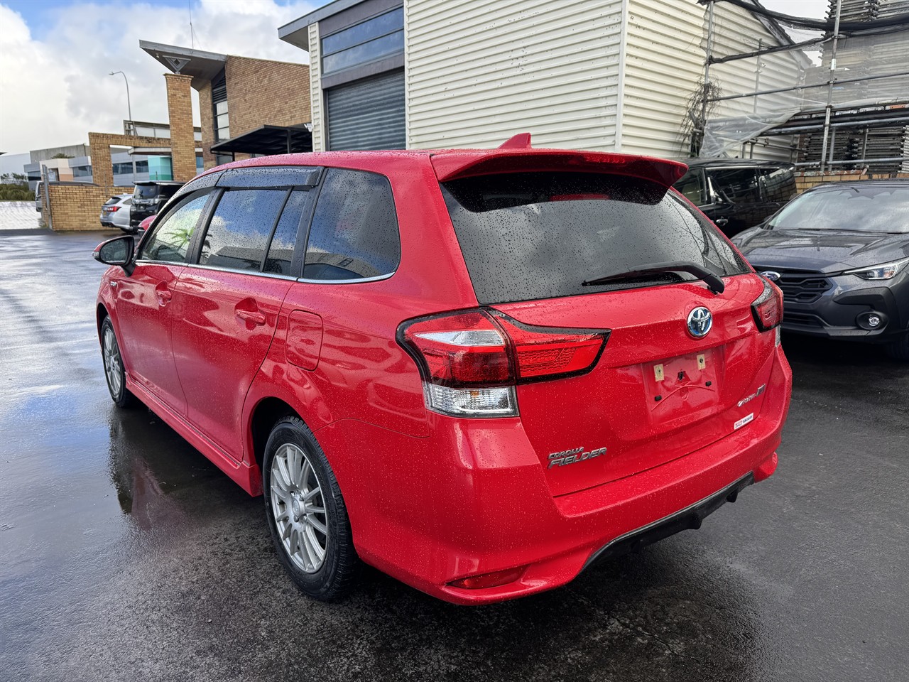 2015 Toyota Corolla thumbnail