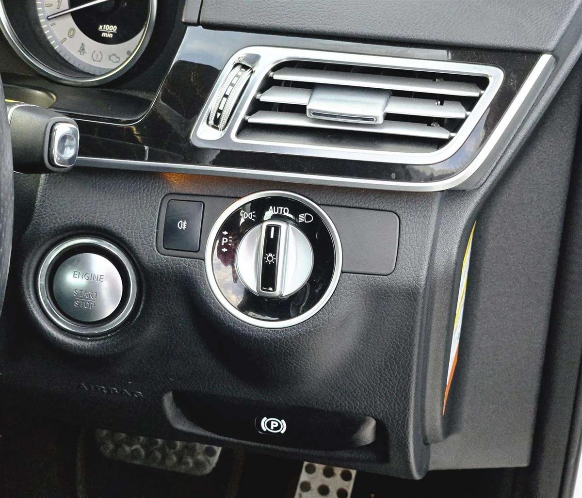 2016 Mercedes-Benz E thumbnail