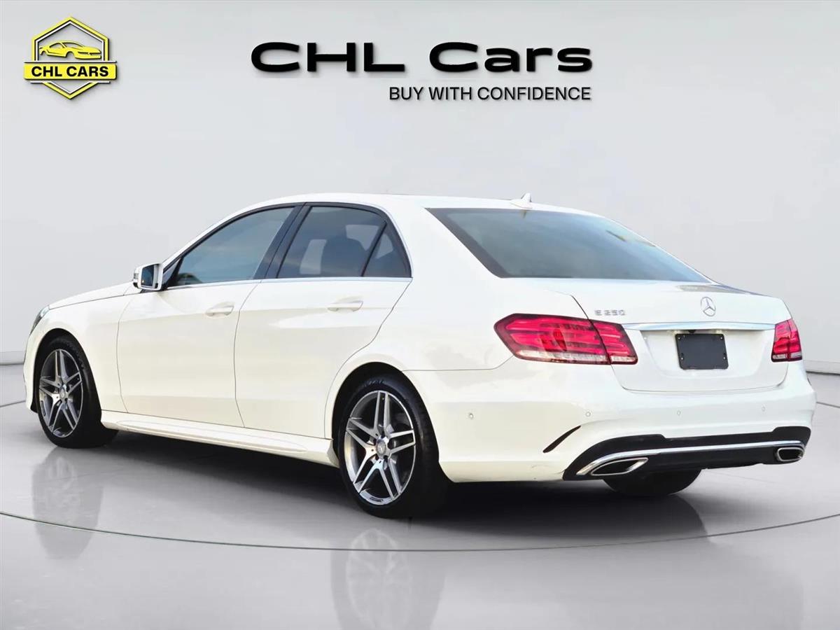 2016 Mercedes-Benz E thumbnail