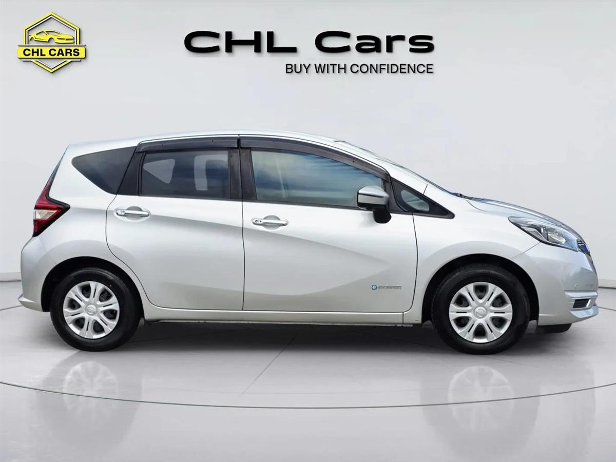 2017 Nissan Note thumbnail