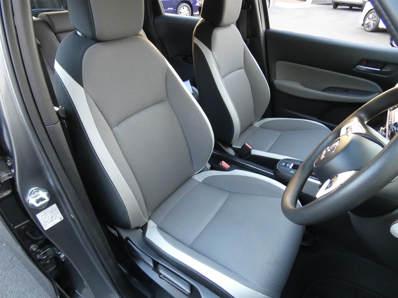 2020 Honda FIT thumbnail