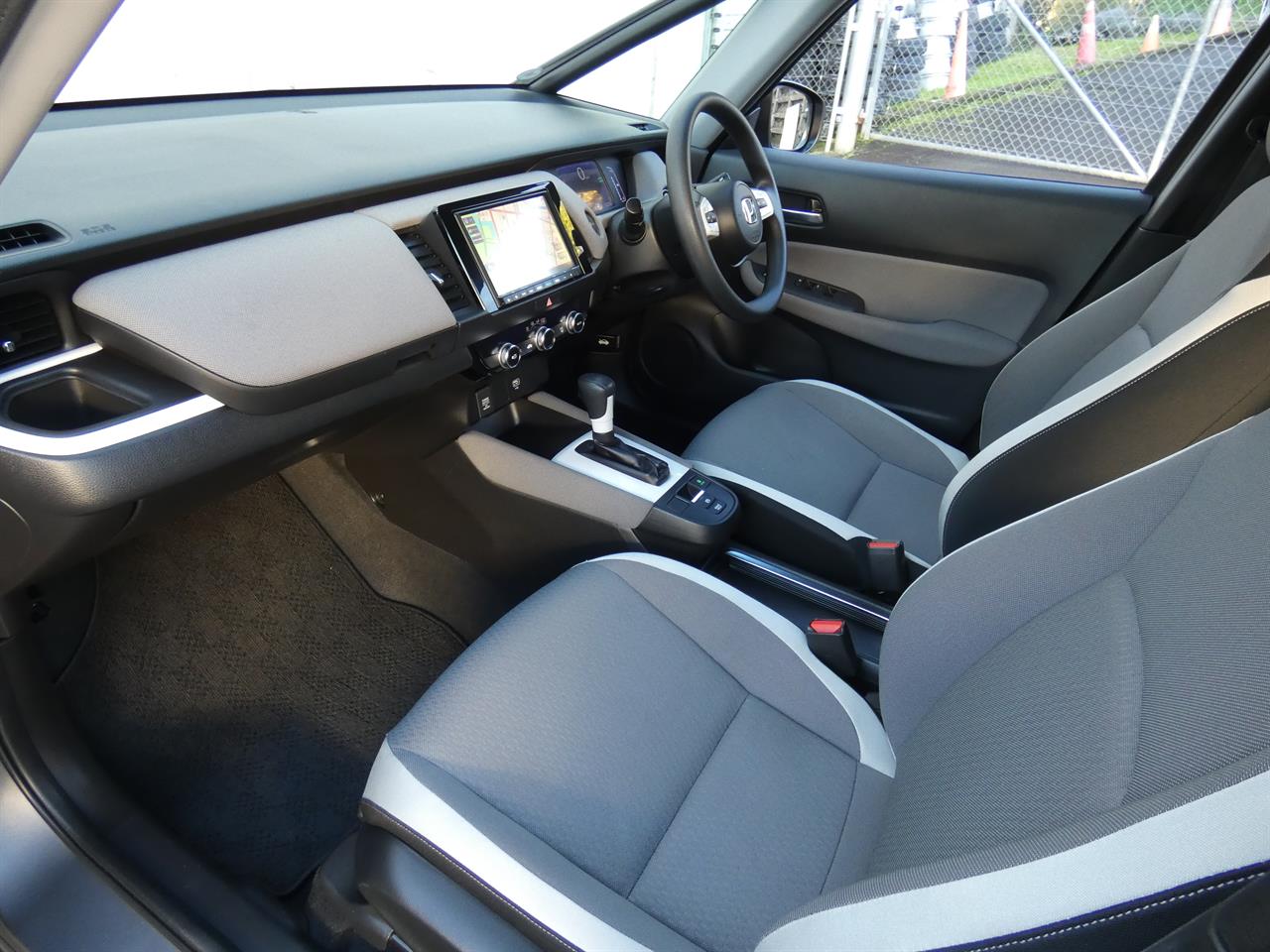 2020 Honda FIT thumbnail