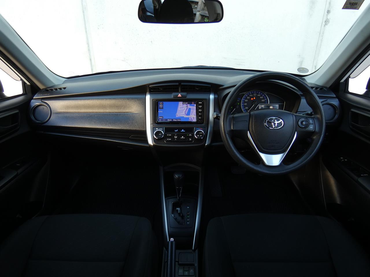 2021 Toyota COROLLA thumbnail
