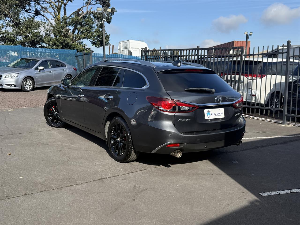 2013 Mazda Atenza thumbnail