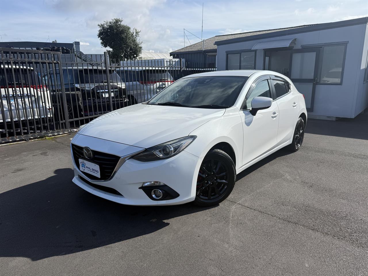 2014 Mazda Axela