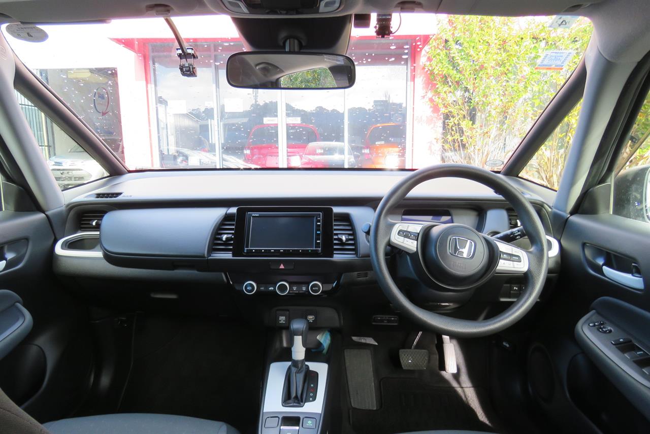 2021 Honda Fit thumbnail