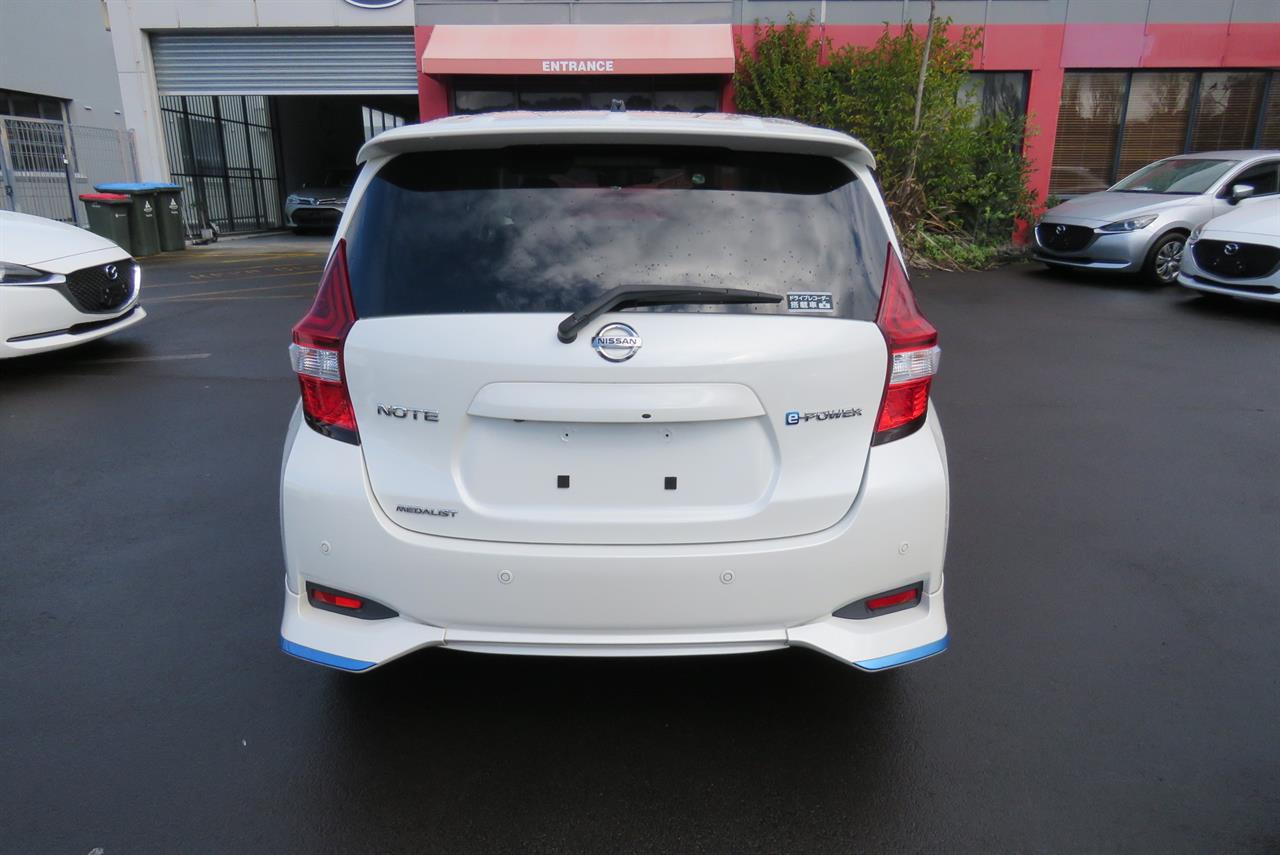 2019 Nissan Note thumbnail