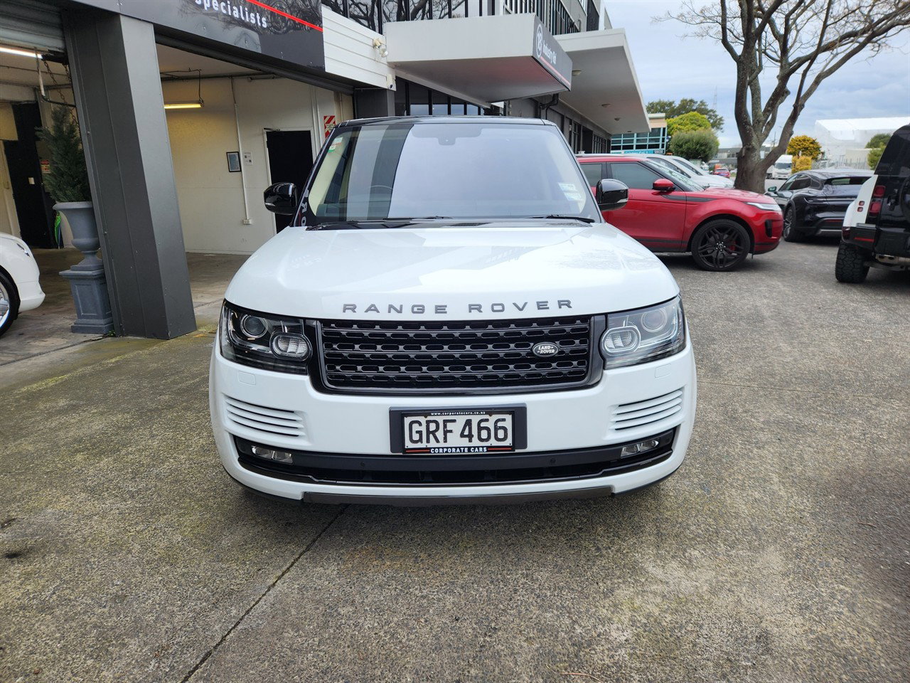 2013 Land Rover Range Rover thumbnail